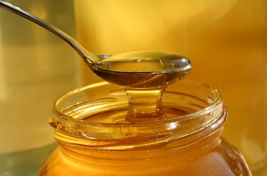 Effetto del miele sulla tosse notturna dei bambini